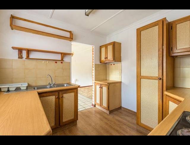 3 BEDROOM TOWNHOUSE FOR SALE IN OAK PARK
